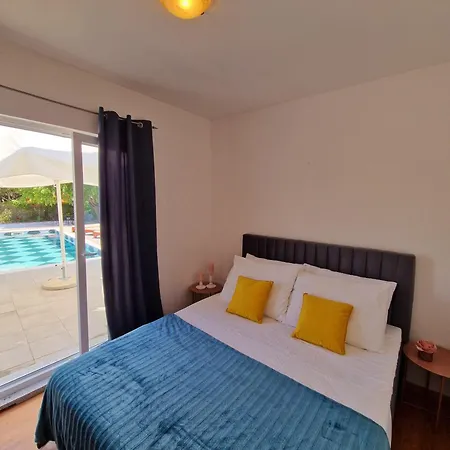 Holiday Nino With Private Pool Holiday home Slatine