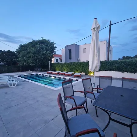 Holiday Nino With Private Pool * Slatine