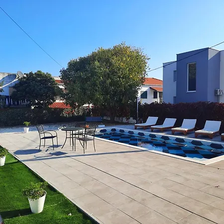 Holiday Nino With Private Pool Slatine