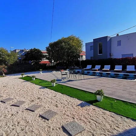 Holiday Nino With Private Pool Slatine